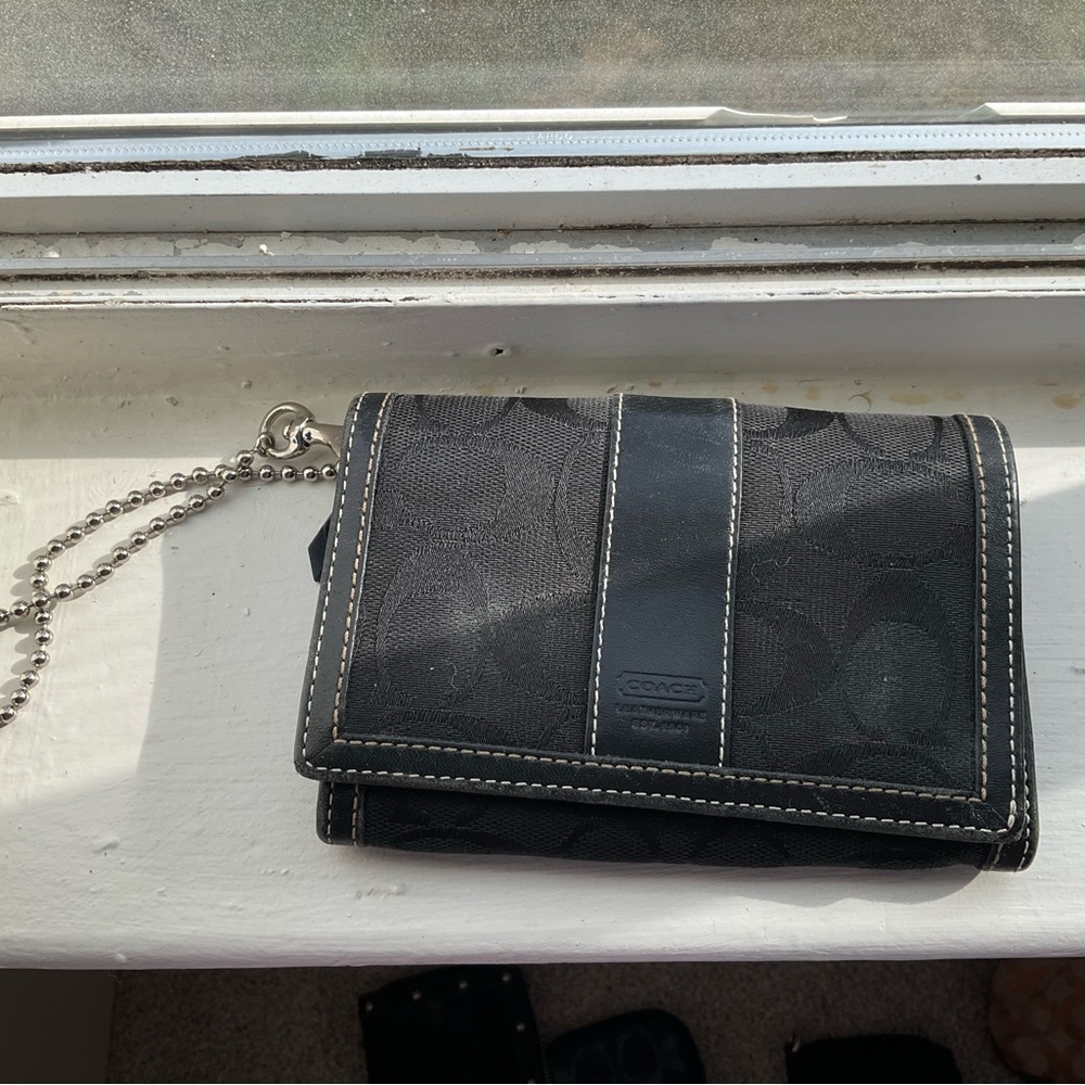 Coach Black Signature Trifold Wallet with Chain Accent
